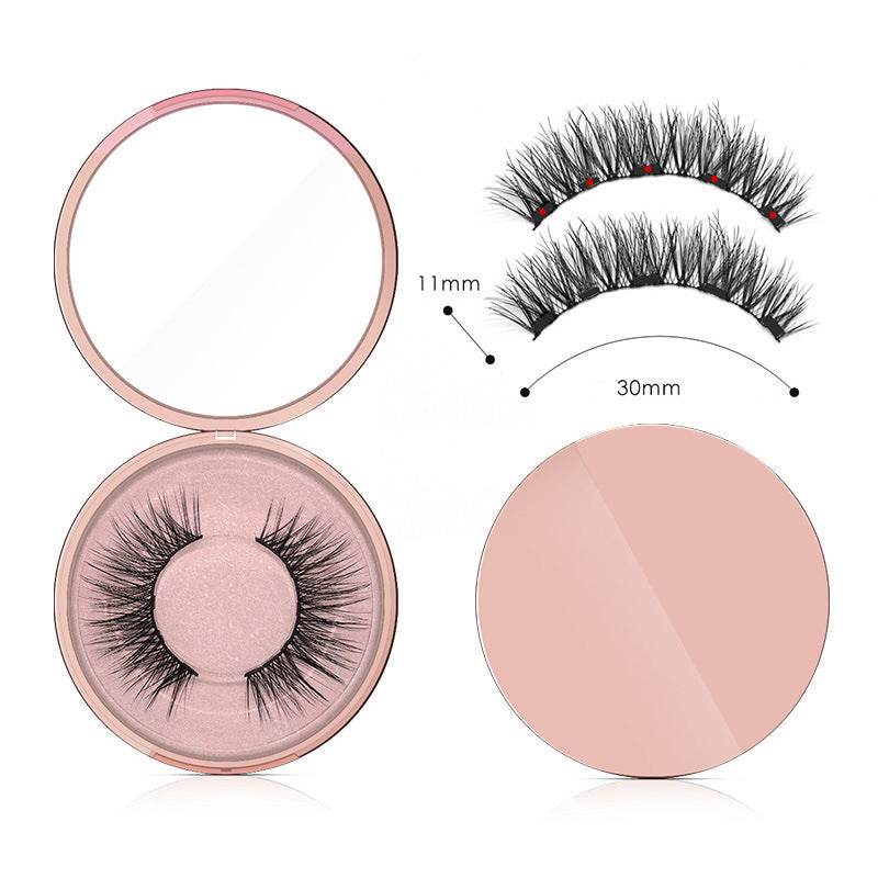 Five magnetic eyelashes set